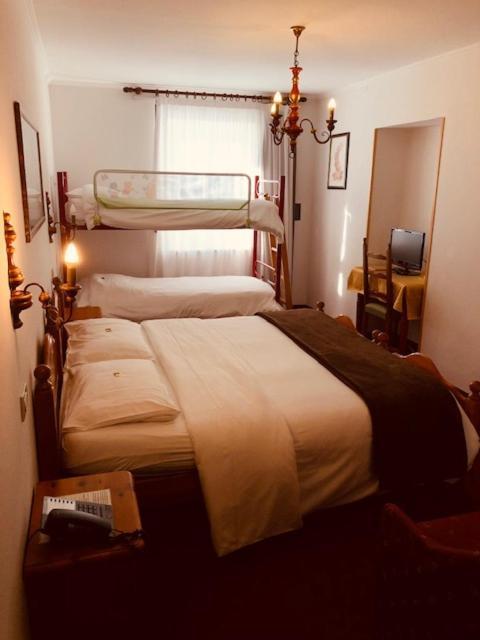 אסיאגו Hotel Paradiso מראה חיצוני תמונה